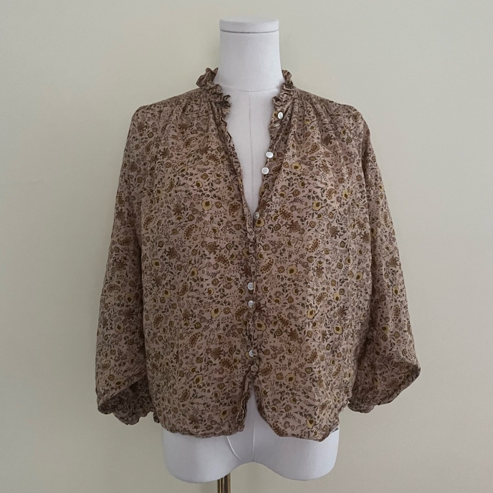 Doen floral blouse size small